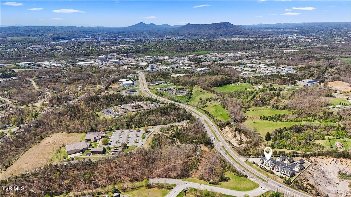 Photo #43: 2503 Cloister Lane