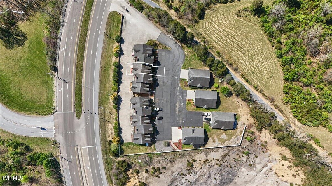 Photo #44: 2503 Cloister Lane