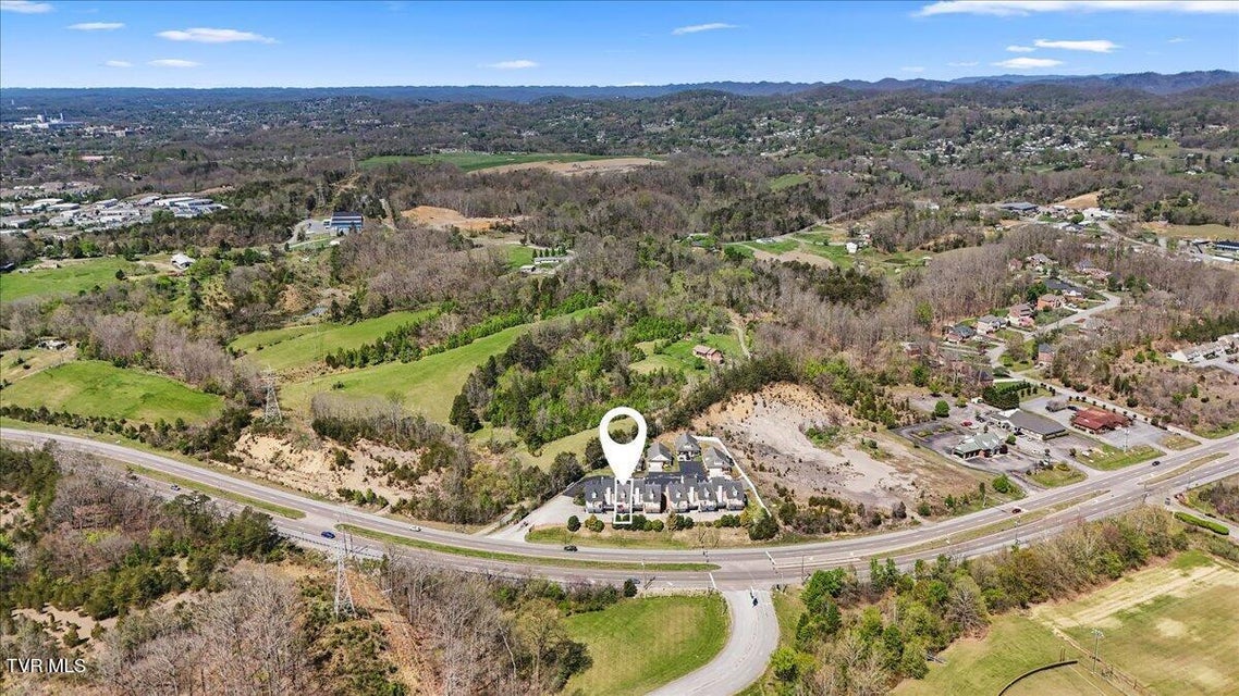 Photo #46: 2503 Cloister Lane