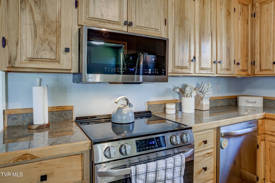 Photo #15: 156 Cobble Lane