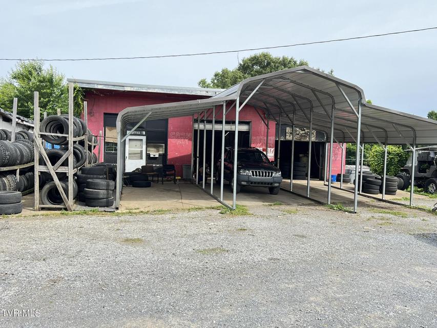 Photo #3: 1751 Highway 11e 