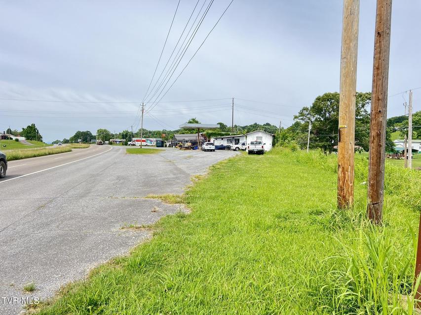 Photo #9: 1751 Highway 11e 