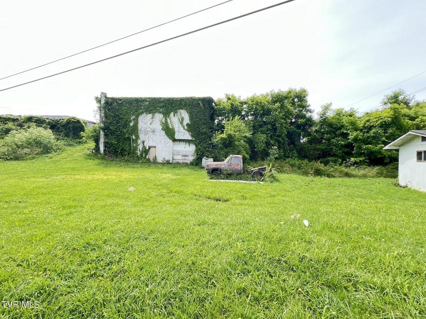 Photo #16: 1751 Highway 11e 