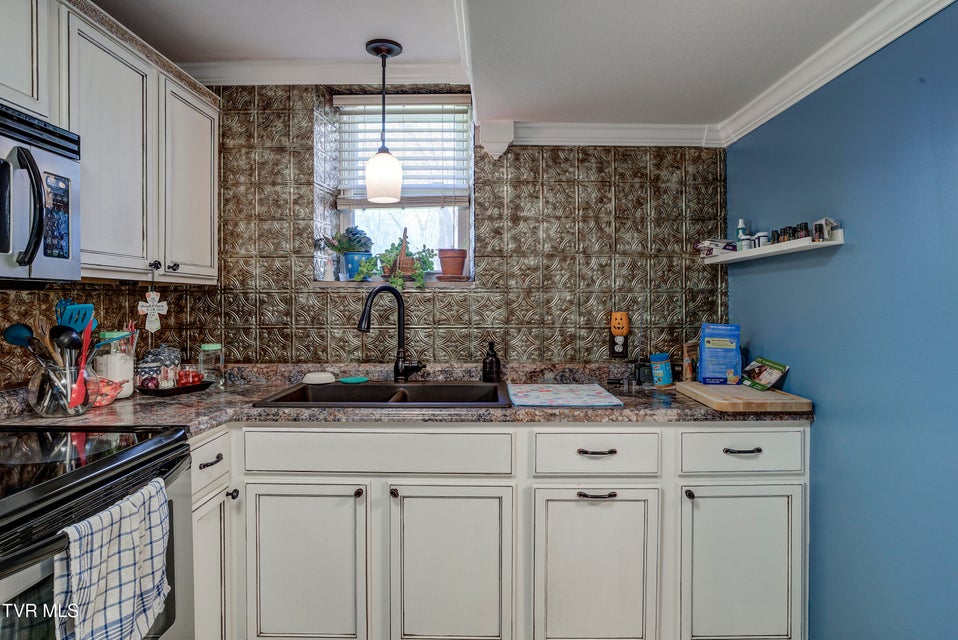 Photo #44: 156 Cobble Lane