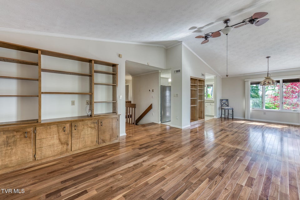 Photo #6: 431 Brentwood Pvt Drive