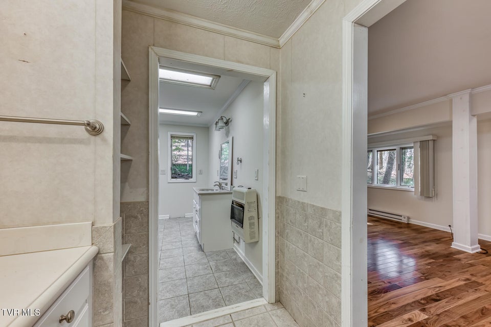 Photo #19: 431 Brentwood Pvt Drive