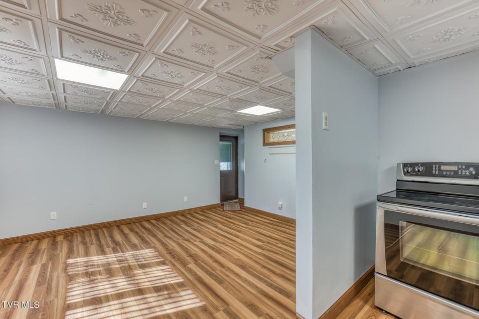 Photo #29: 431 Brentwood Pvt Drive