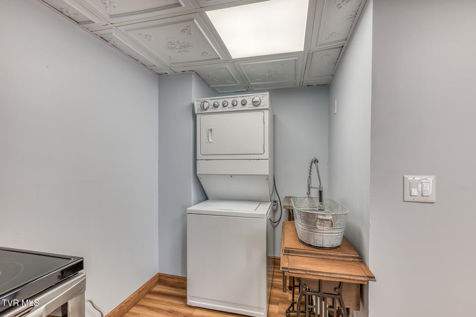 Photo #31: 431 Brentwood Pvt Drive