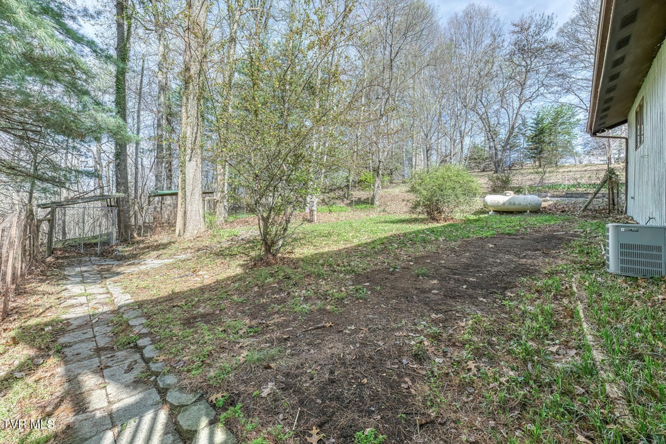 Photo #50: 431 Brentwood Pvt Drive