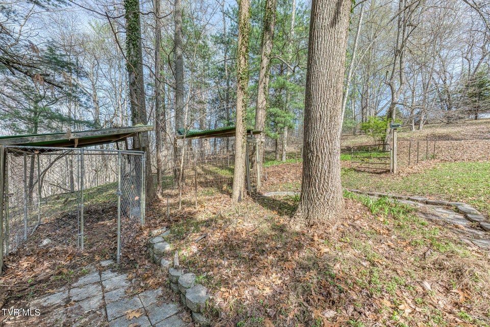 Photo #51: 431 Brentwood Pvt Drive