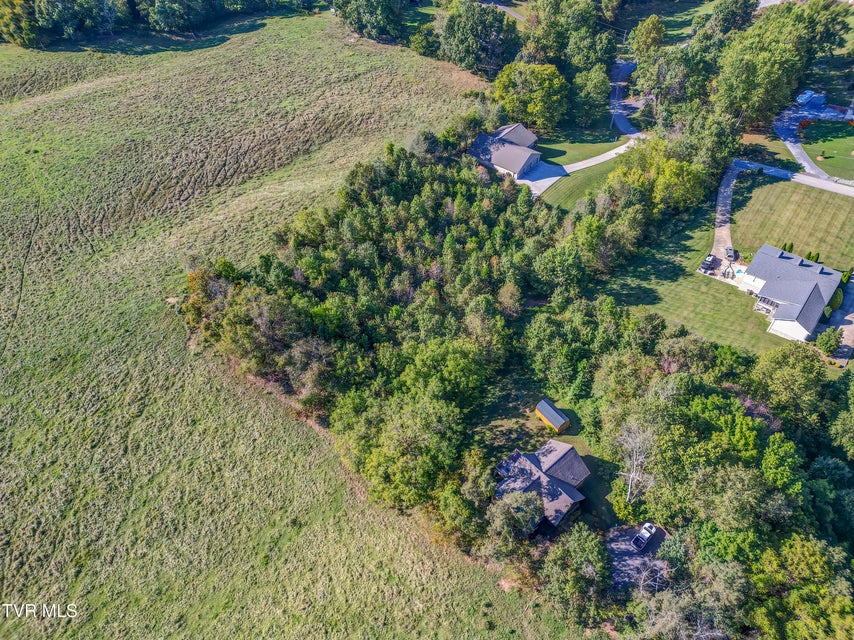 Photo #2: 124 Leedy Lane