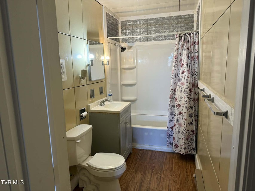 Photo #13: 203 Henry Street