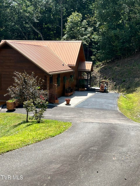 Photo #14: 277 Arrowhead Trail