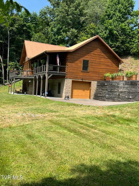 Photo #66: 277 Arrowhead Trail