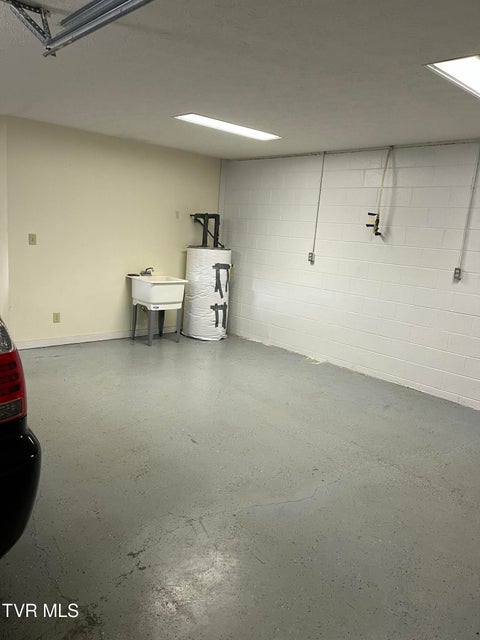 Photo #59: 277 Arrowhead Trail