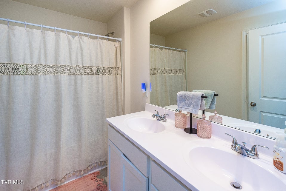 Photo #51: 1244 Stamp Lodge Road