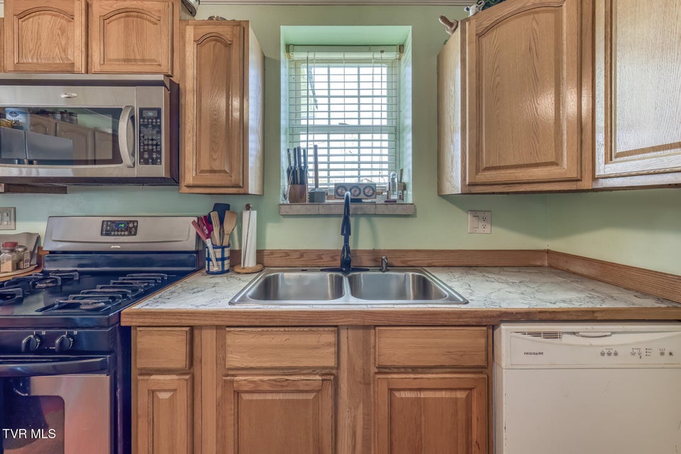 Photo #9: 1113 Rittertown Road