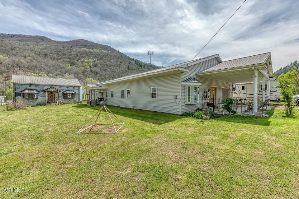 Photo #25: 1113 Rittertown Road