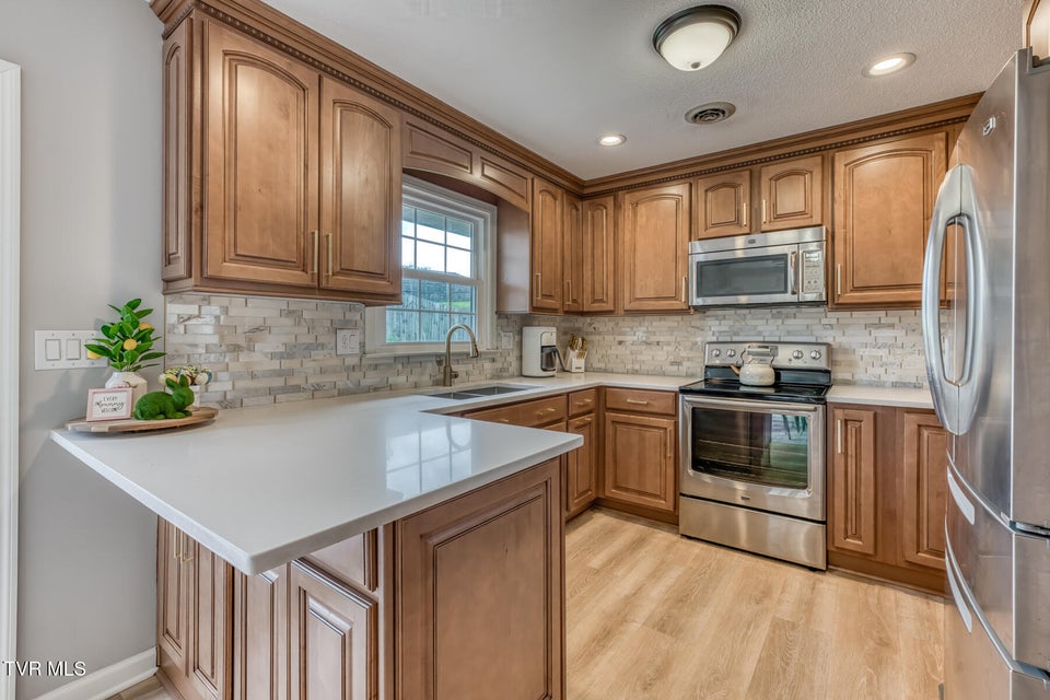 Photo #11: 164 Patriot Circle