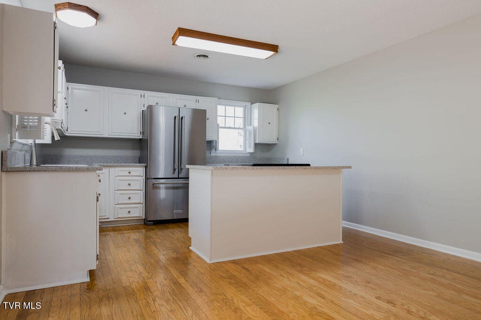 Photo #22: 424 Old Watauga Road