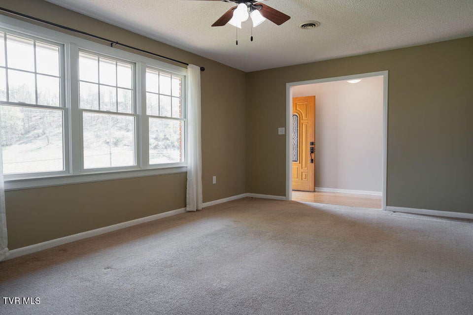 Photo #18: 424 Old Watauga Road