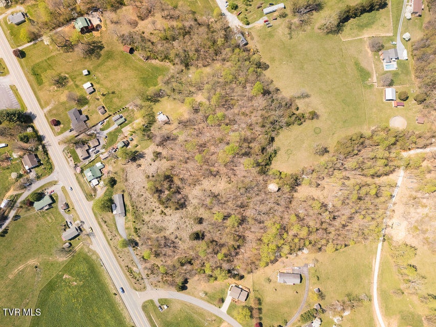 Photo #46: 424 Old Watauga Road