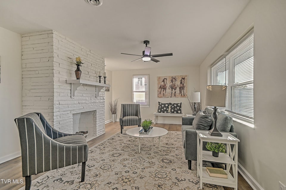 Photo #7: 1118 Sevier Terrace Drive