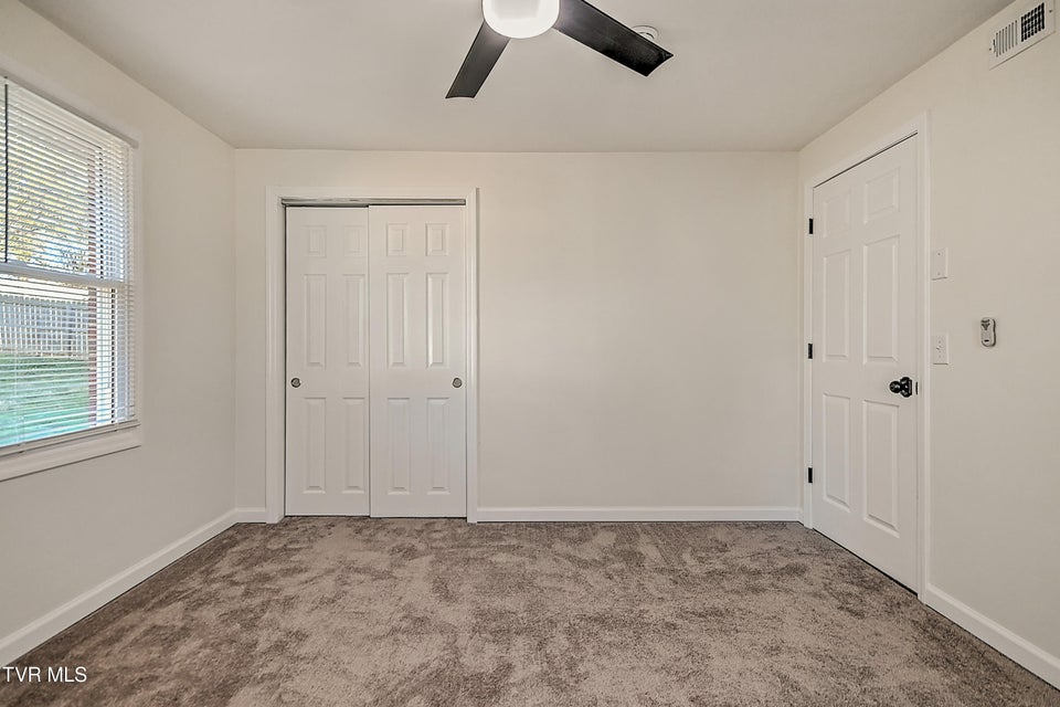 Photo #23: 1118 Sevier Terrace Drive