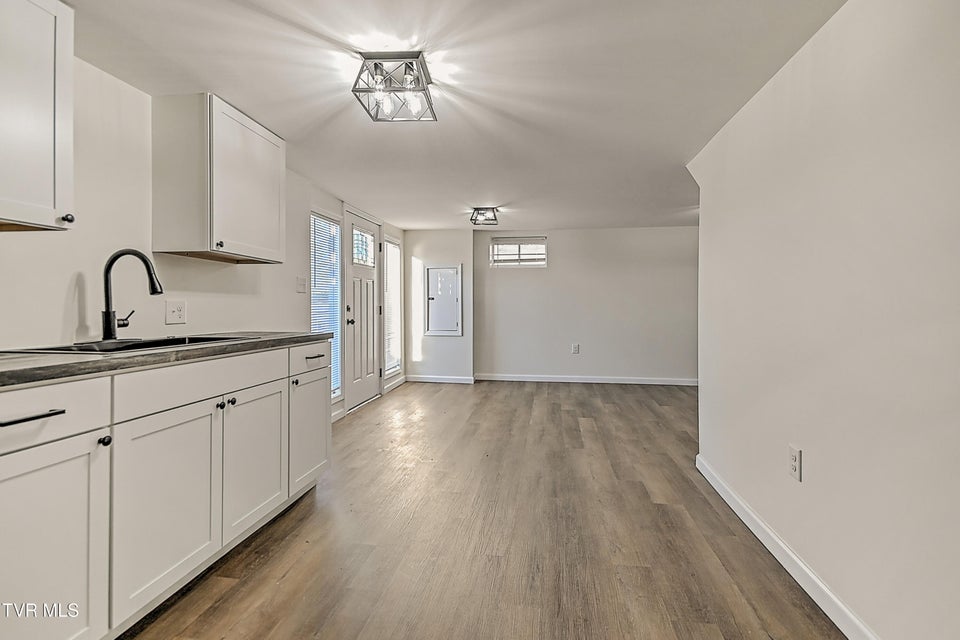 Photo #46: 1118 Sevier Terrace Drive