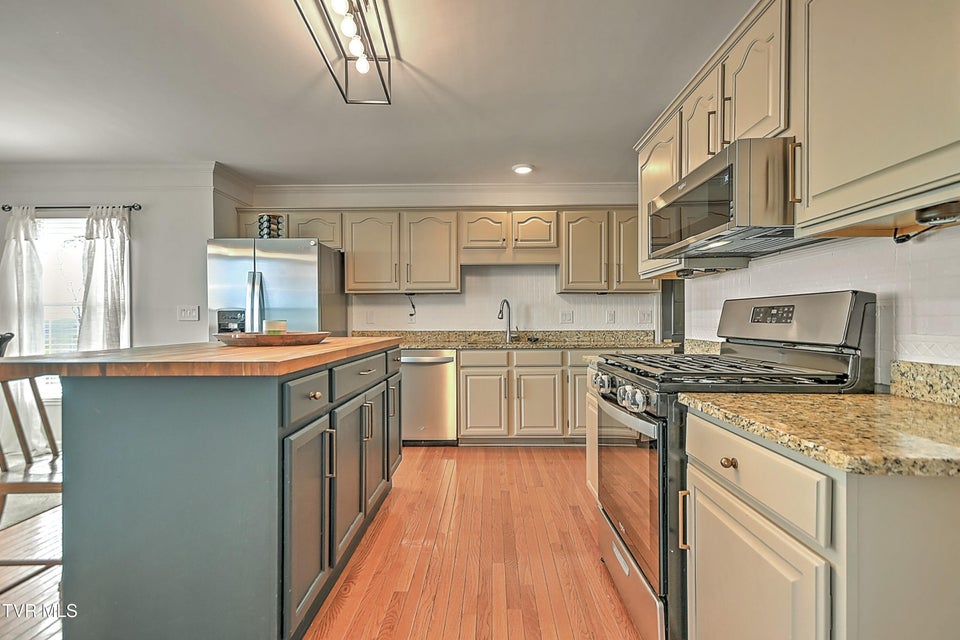 Photo #12: 4021 Lakota Place