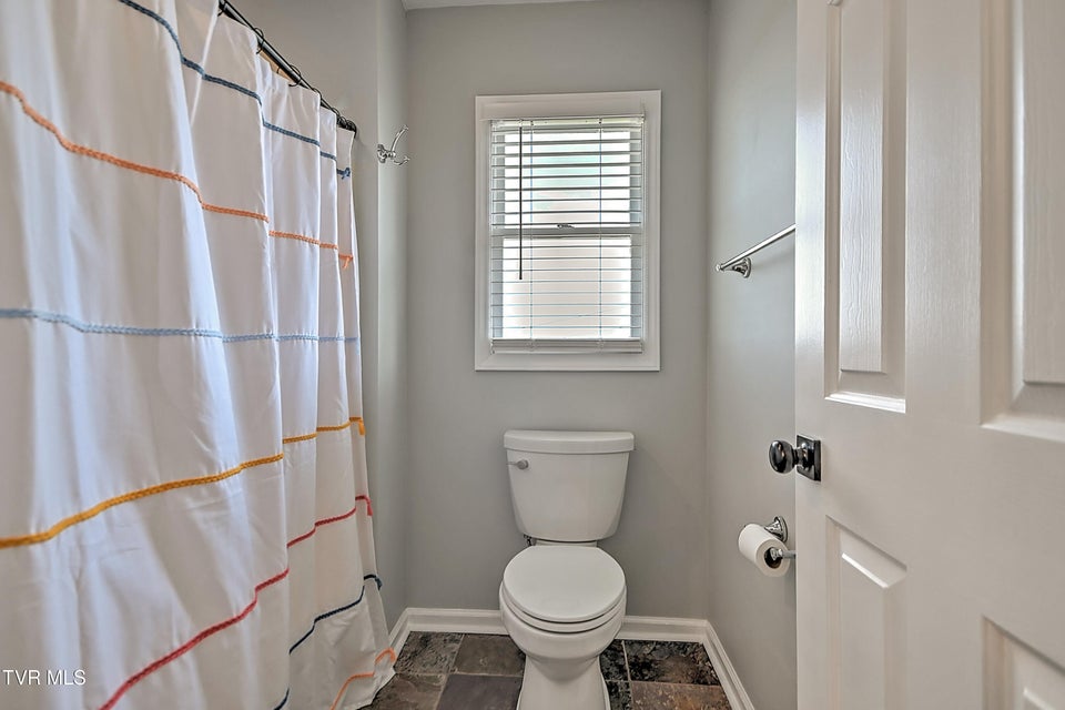 Photo #28: 4021 Lakota Place