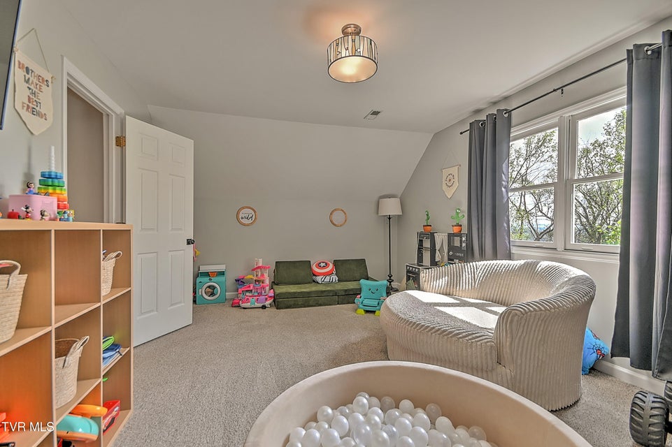 Photo #43: 4021 Lakota Place