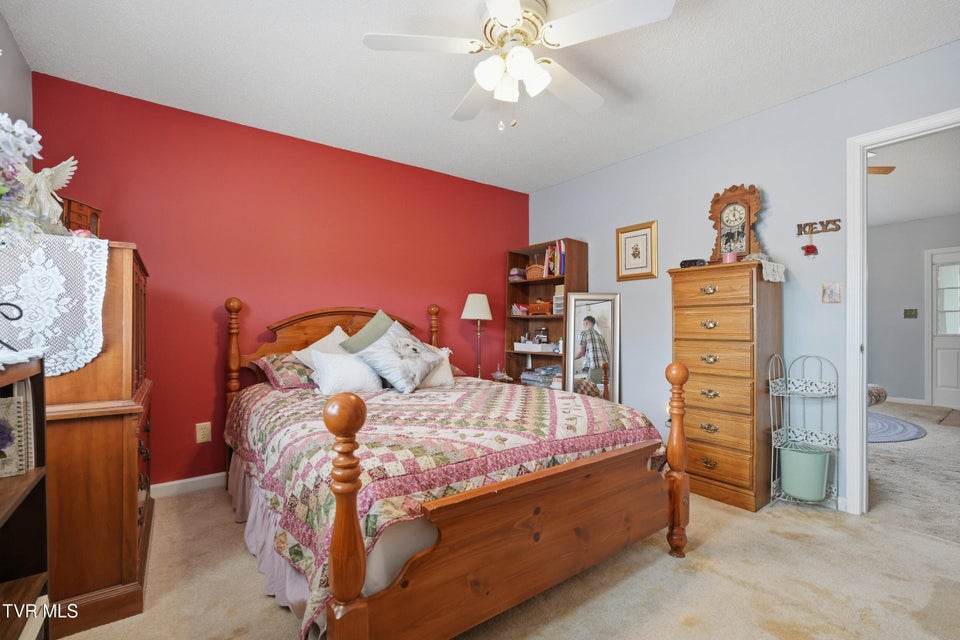 Photo #14: 25 Boone Hill Court