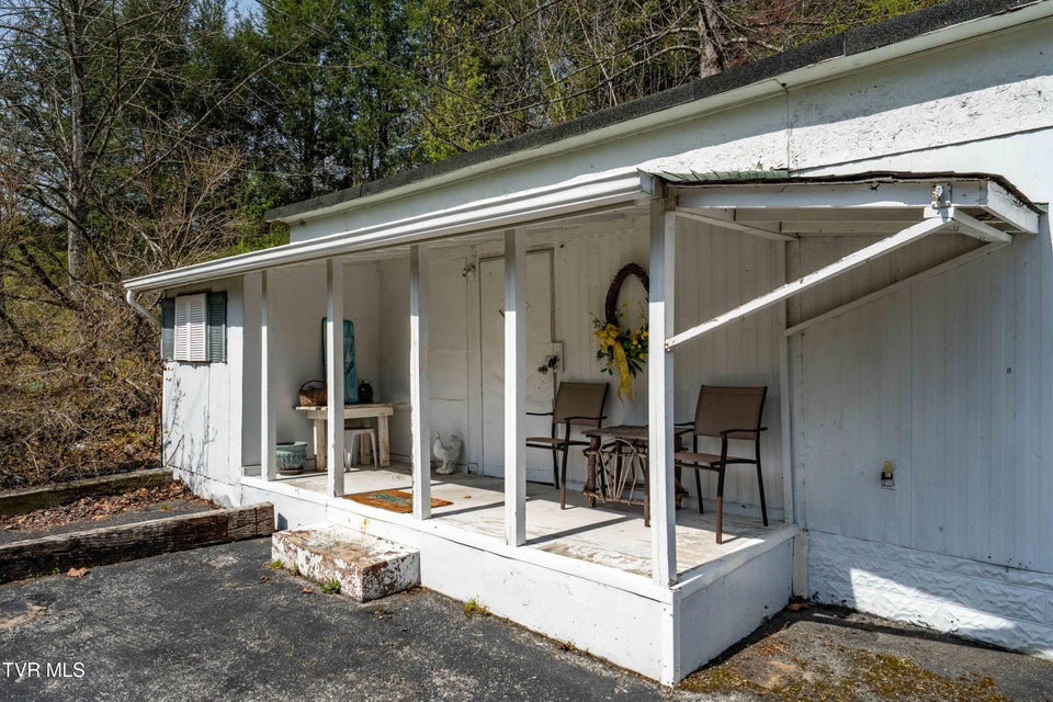 Photo #7: 6646 Roan Creek Road