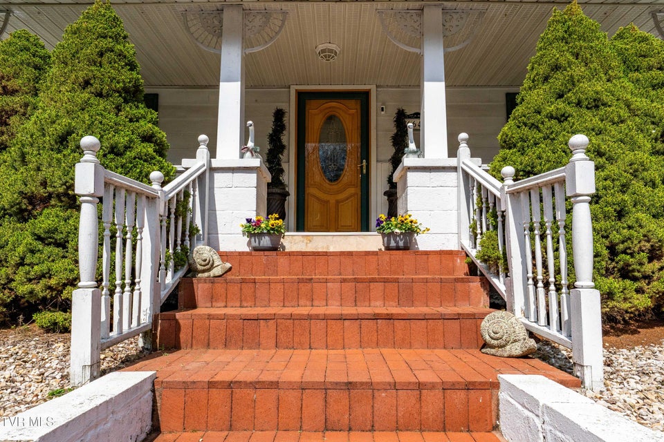 Photo #11: 6646 Roan Creek Road