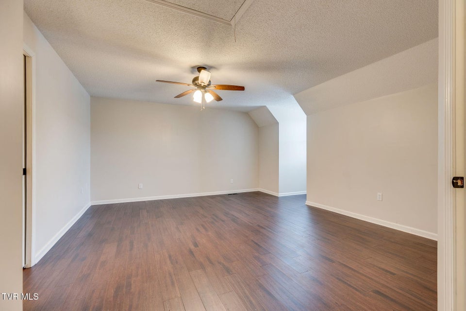 Photo #15: 905 Milton Court