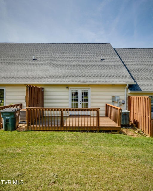 Photo #21: 905 Milton Court