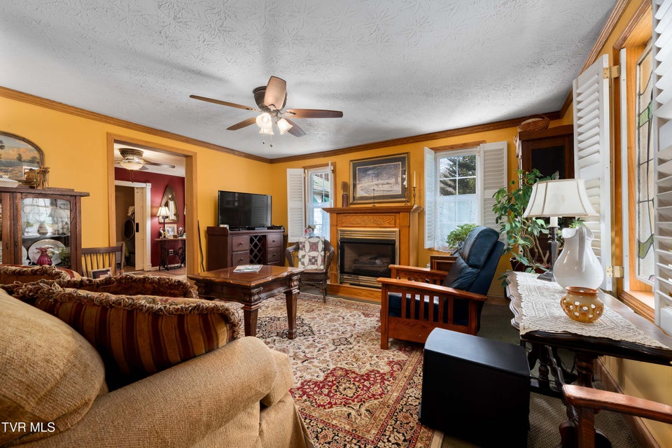 Photo #60: 6646 Roan Creek Road