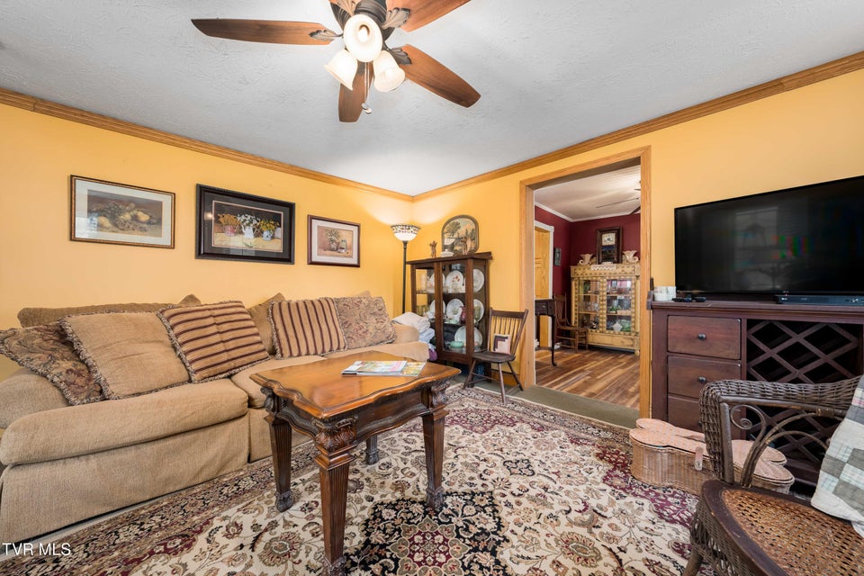 Photo #61: 6646 Roan Creek Road