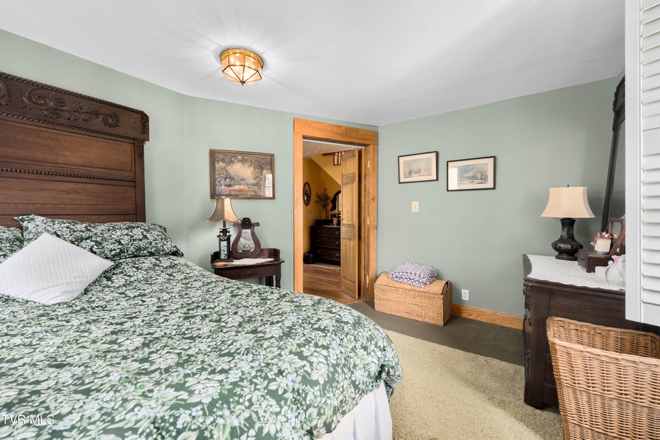 Photo #75: 6646 Roan Creek Road