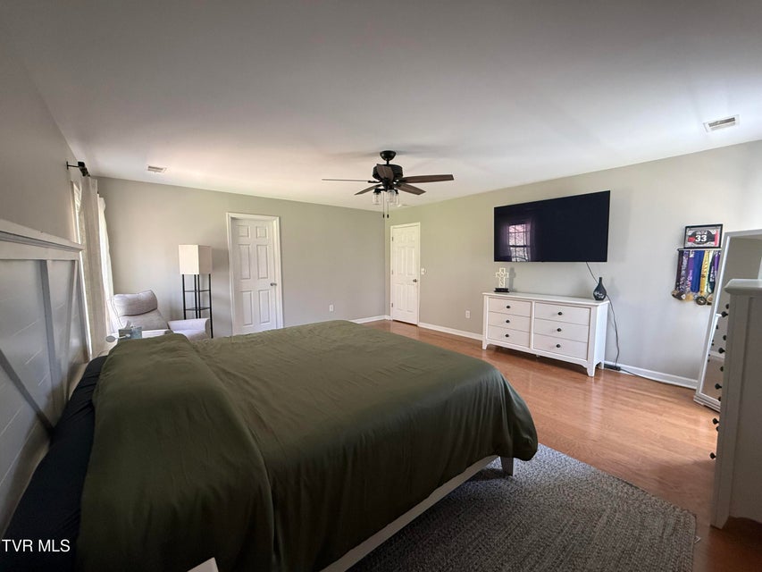 Photo #33: 1049 Millway Court