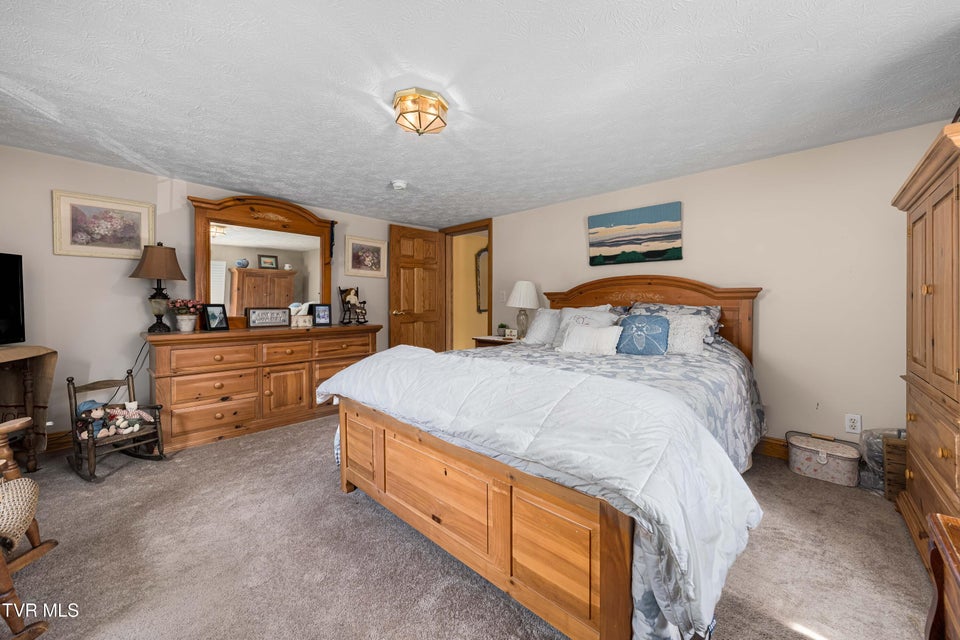 Photo #79: 6646 Roan Creek Road