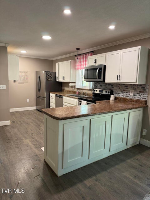 Photo #15: 140 Teague Lane