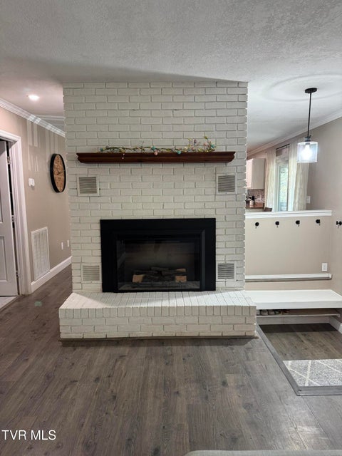 Photo #10: 140 Teague Lane