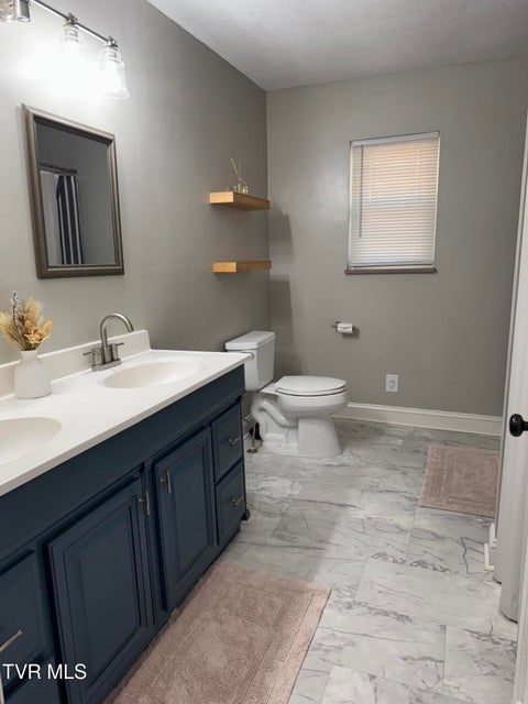 Photo #28: 140 Teague Lane