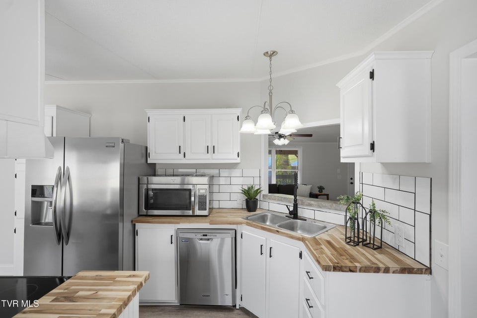 Photo #15: 17953 Nordyke Road