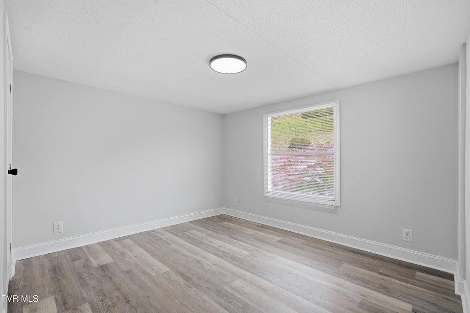 Photo #27: 17953 Nordyke Road