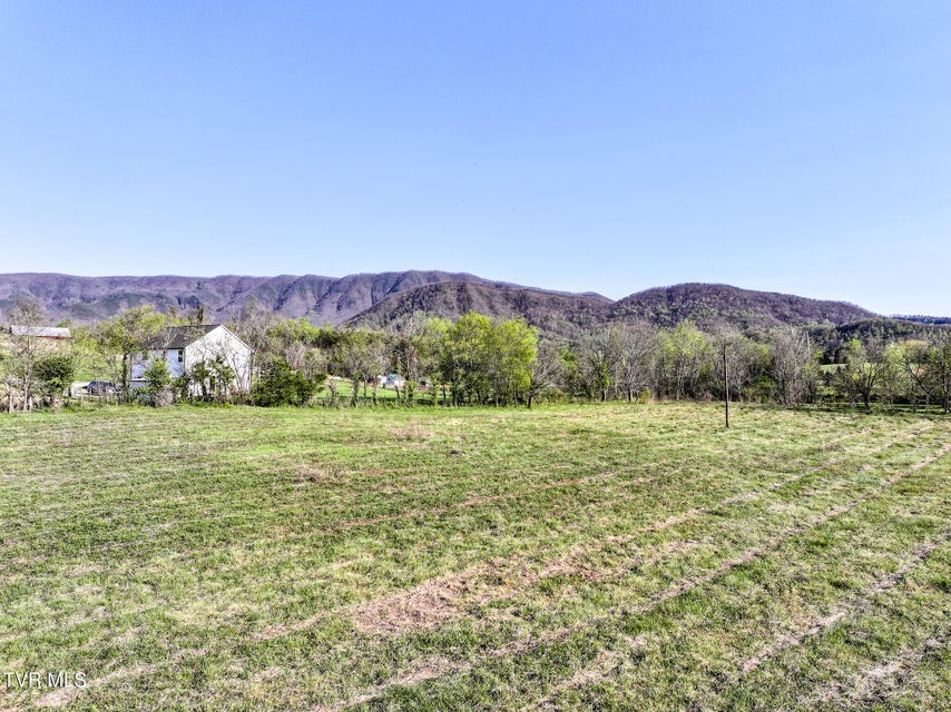 Photo #13: 525 Kelley Gap Road