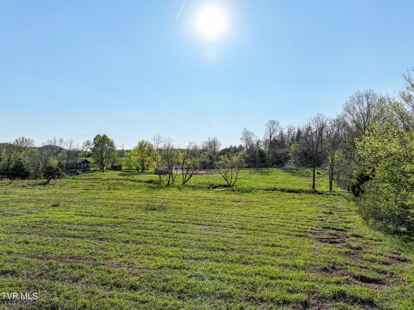 Photo #15: 525 Kelley Gap Road
