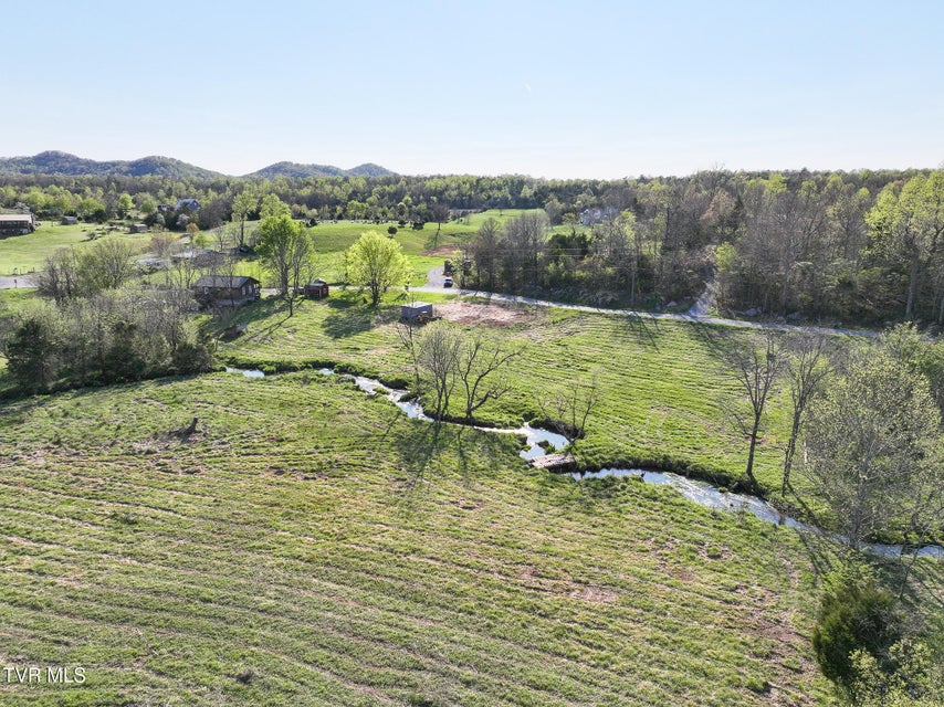Photo #16: 525 Kelley Gap Road